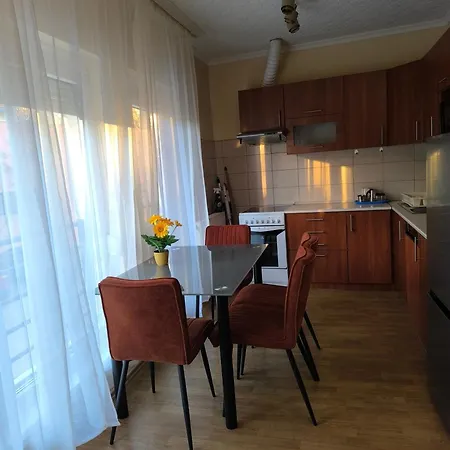 Favorit Centrum شقة Kaposvár